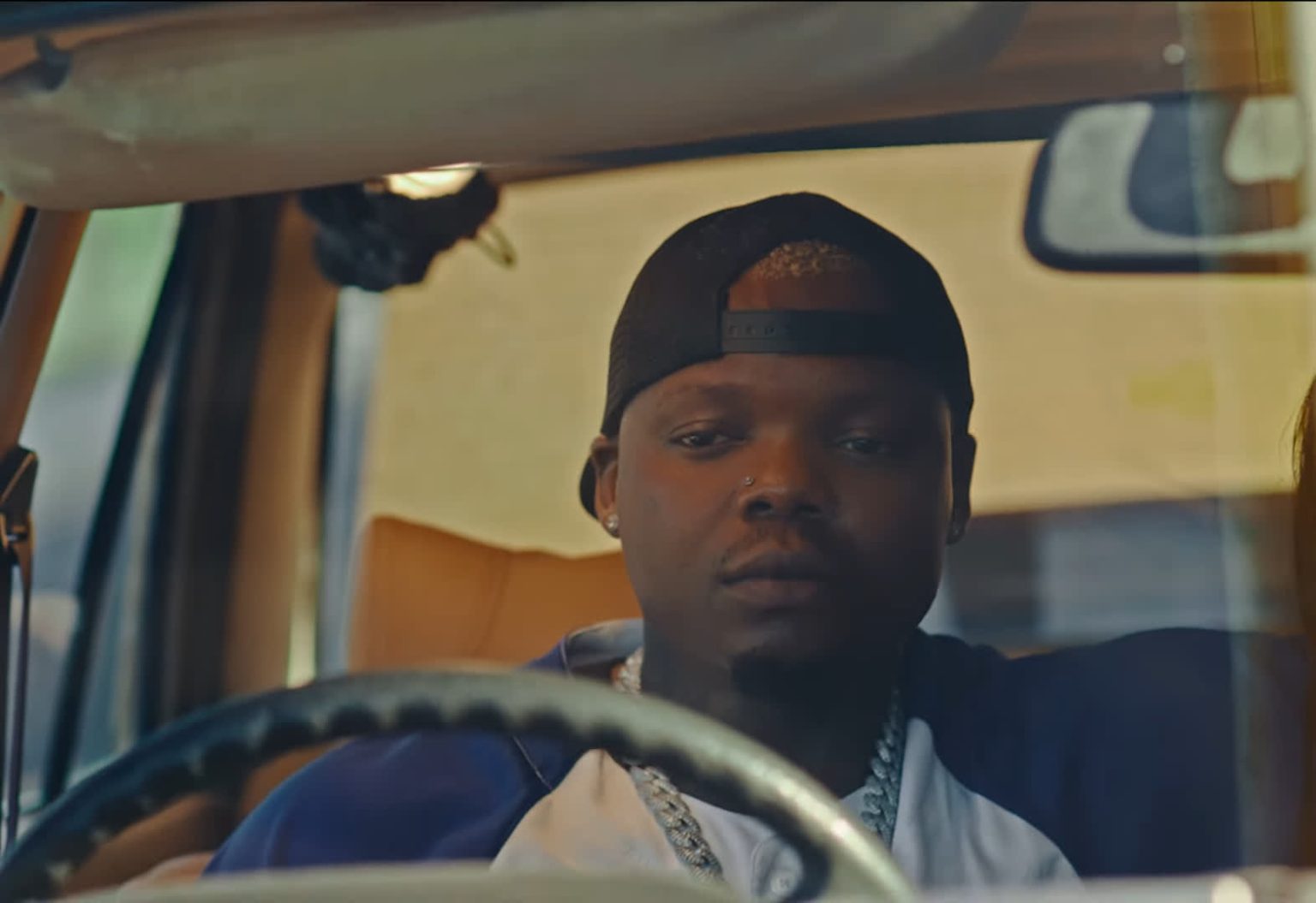 Download Video | Marioo Ft. Harmonize – Away