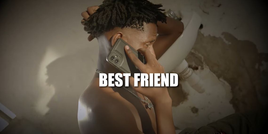 VIDEO : Ayo Melody – Best friend