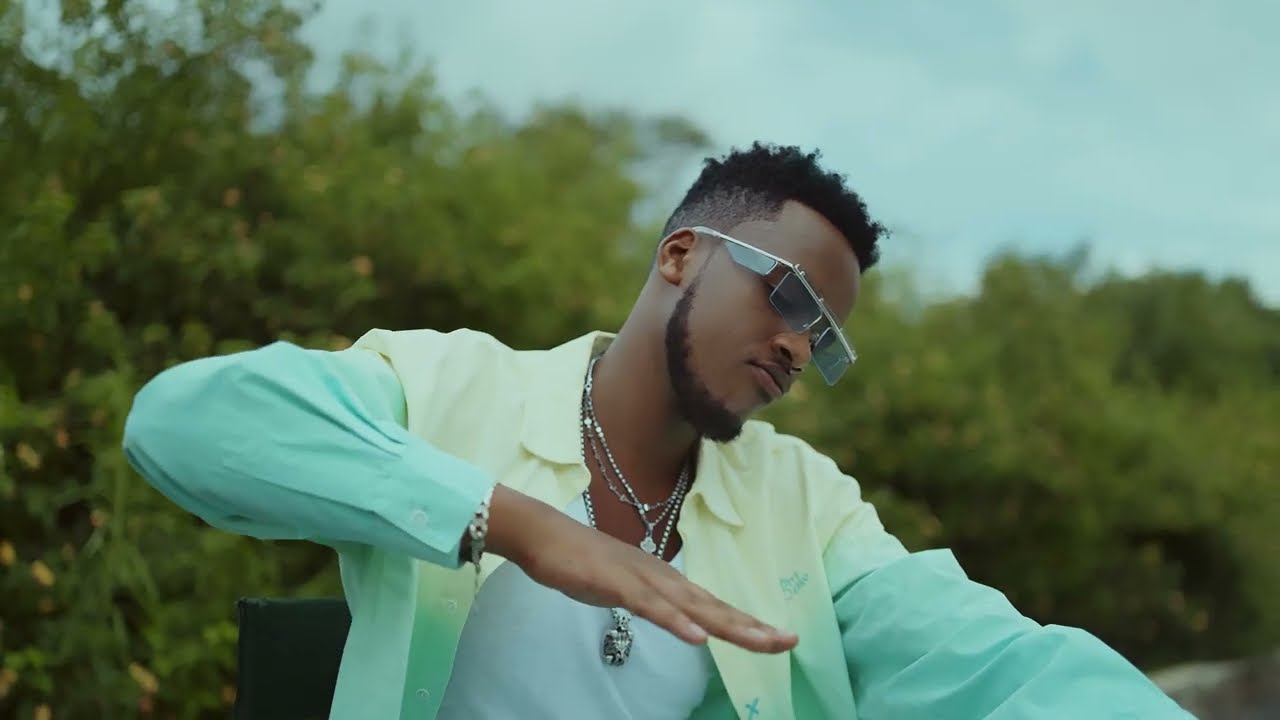 VIDEO : Calvin Mbanda – Mpa Wowe (Mp4 Download)