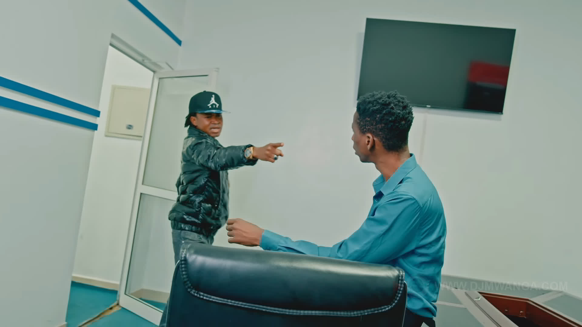 VIDEO : Ferooz Ft. Juma Nature – Boss