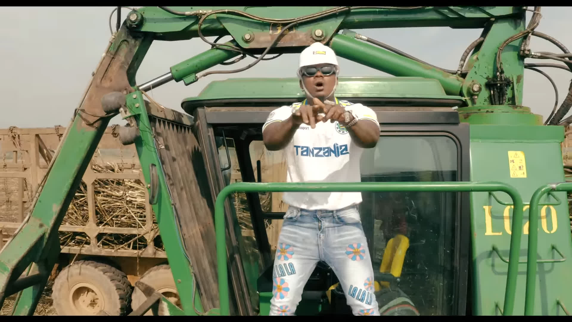 VIDEO : Harmonize – Mama Teacher