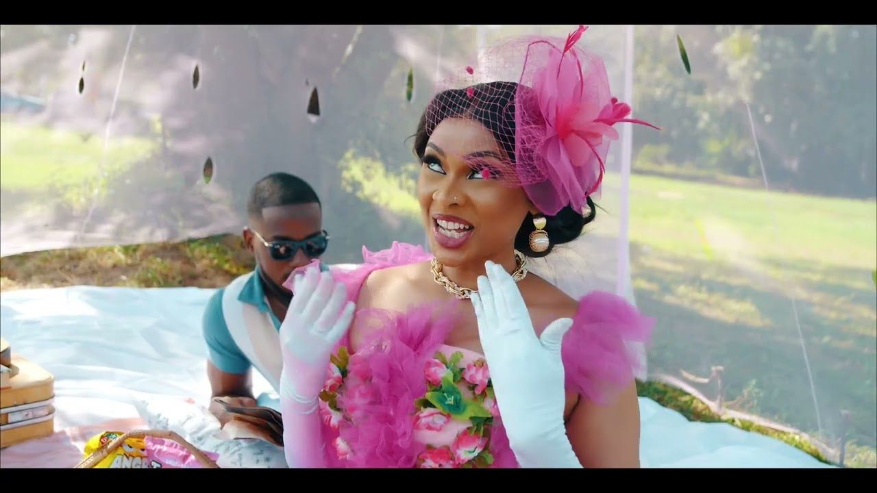 VIDEO : Lulu Diva – Hapa