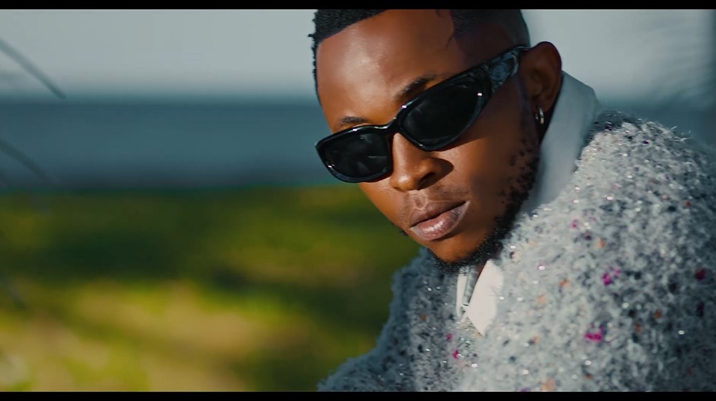 VIDEO : Mavokali – Densi