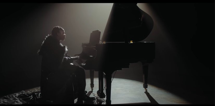 VIDEO : Rayvanny Ft Headie One – Alone