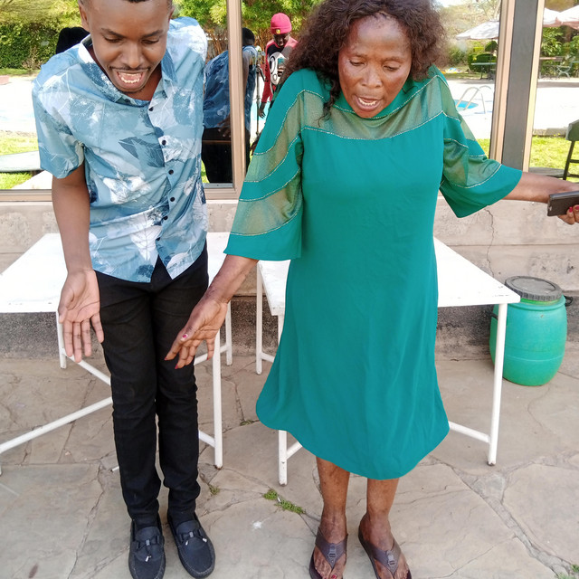 Music Audio : ROSE MUHANDO FT VICTOR MUTHENYA – HATUA | Download